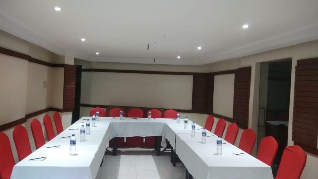 Kings Crown Salt Lake Kolkata Exterior photo