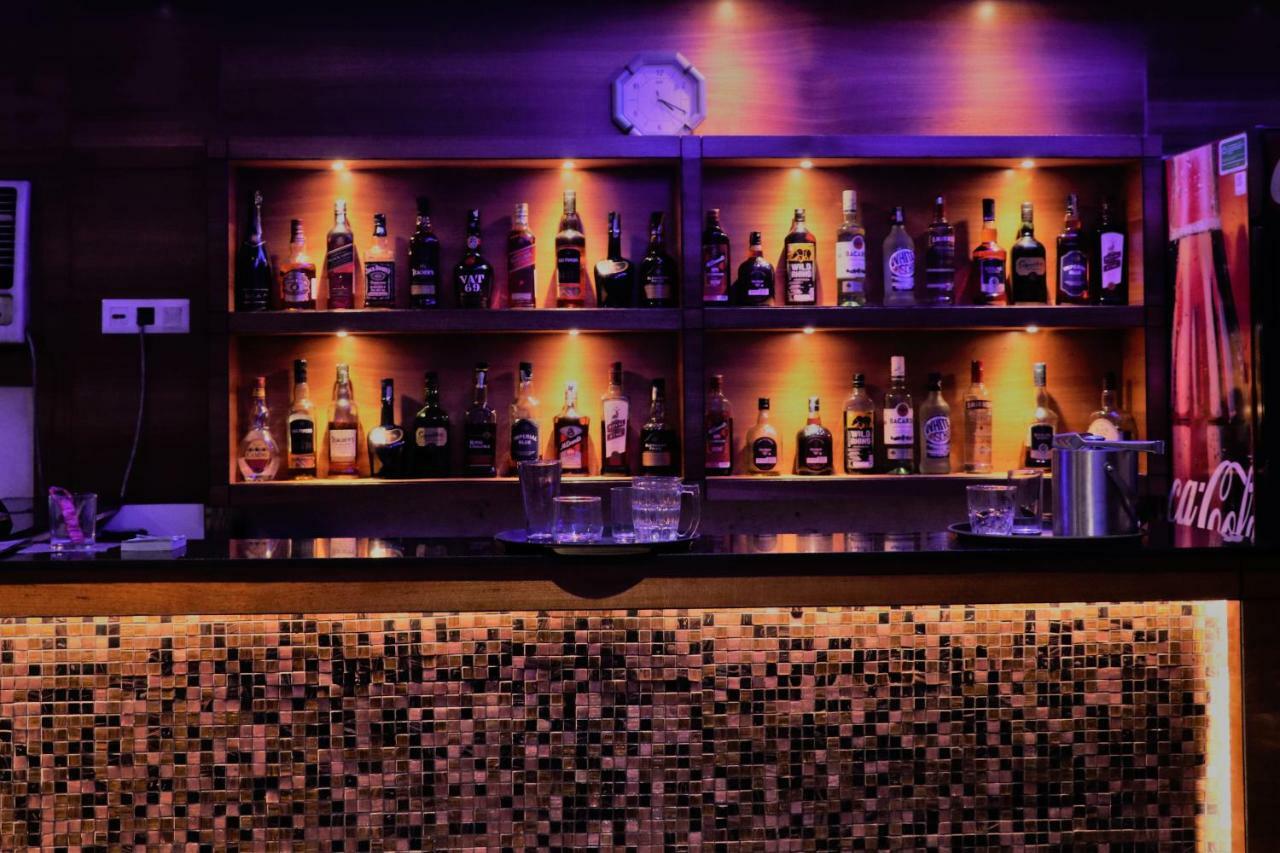 Kings Crown Salt Lake Kolkata Exterior photo