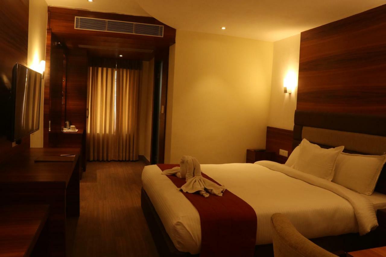 Kings Crown Salt Lake Kolkata Exterior photo