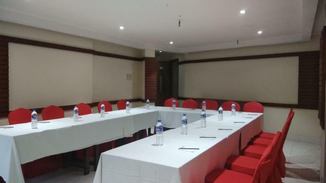 Kings Crown Salt Lake Kolkata Exterior photo